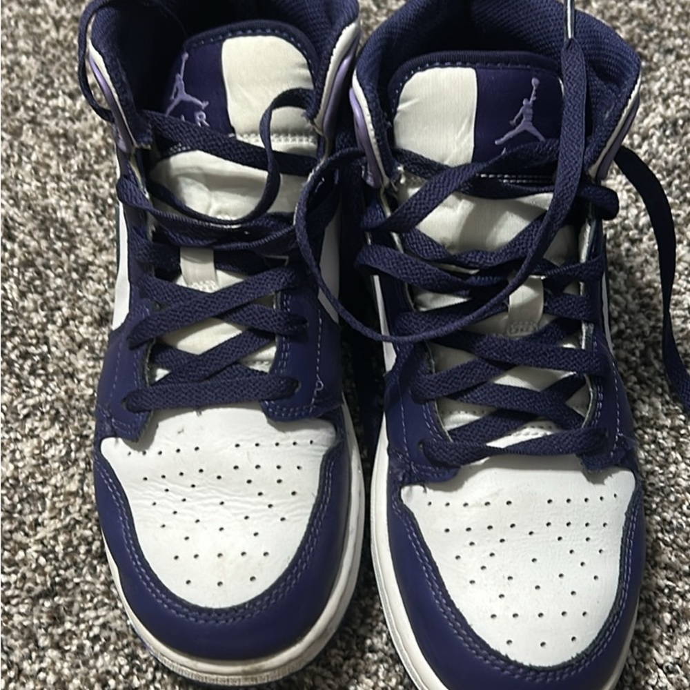 Jordan Kids White and Purple Sneakers